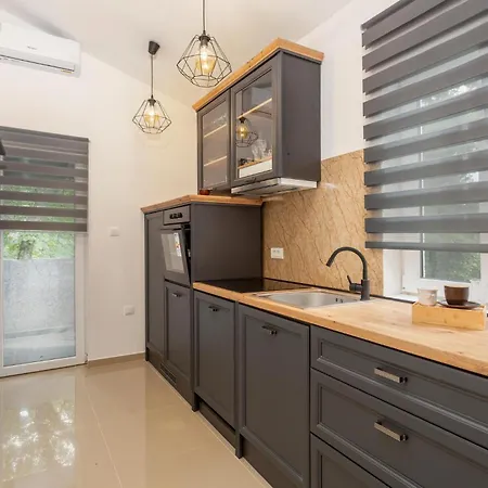 別荘 2 Bedroom Beautiful In *