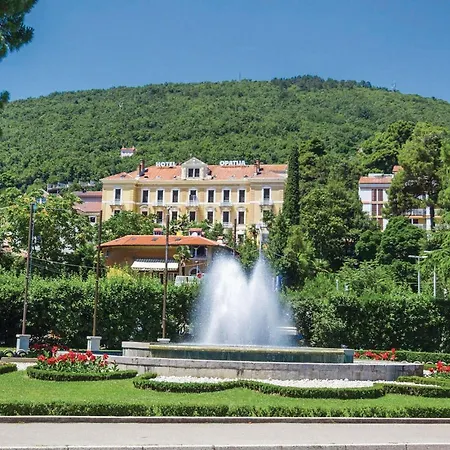 2 Bedroom Beautiful In