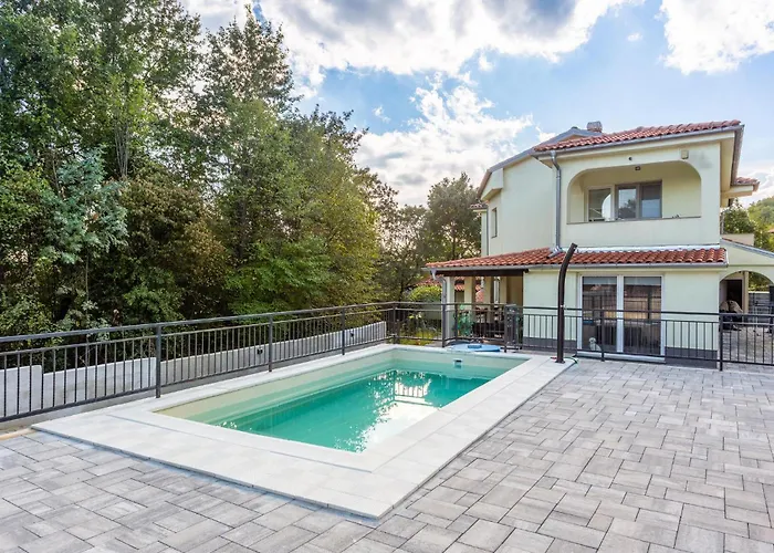 Holiday home 2 Bedroom Beautiful In Kastav